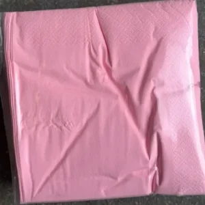Pack of pastel pink napkins.